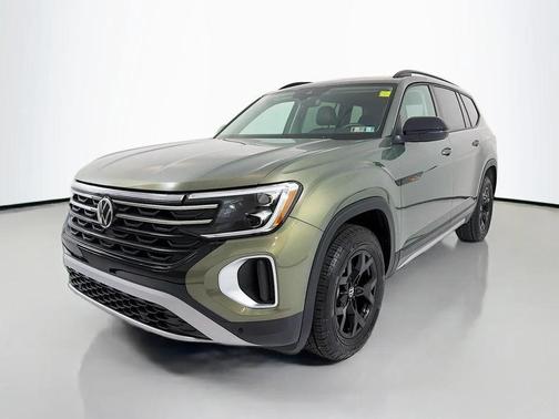 2025 Volkswagen Atlas 2.0T Peak Edition