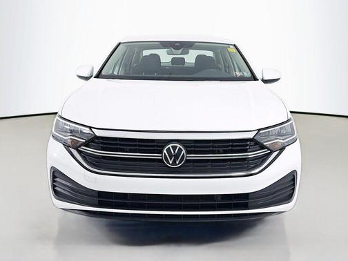 Pure White 2024 Volkswagen Jetta 1.5T S