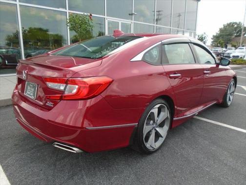 2020 Honda Accord Touring 2.0T