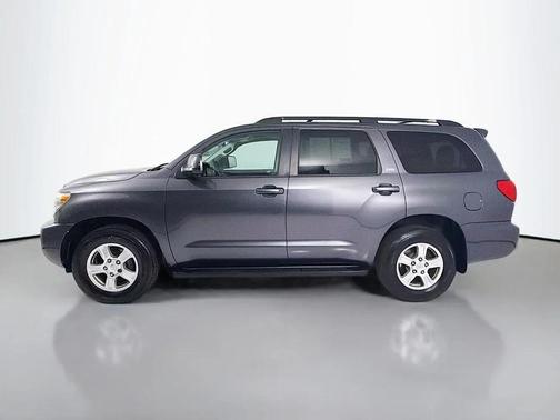 2013 Toyota Sequoia SR5