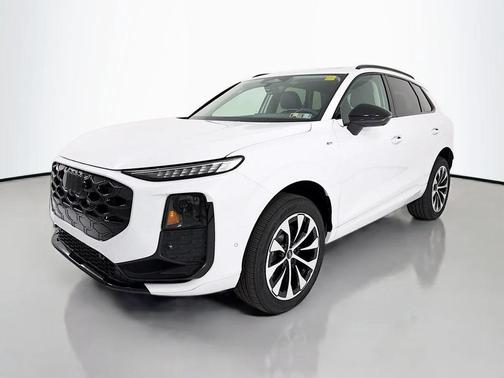 Glacier White Metallic 2026 Audi Q3 TFSI quattro S tronic