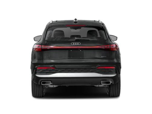 Navarra Blue Metallic 2026 Audi Q5 Premium Plus TFSI quattro S tronic