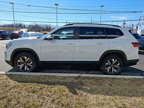 2025 Volkswagen Atlas 2.0T SE