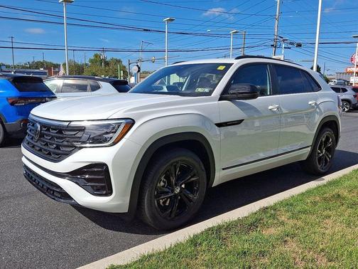 2026 Volkswagen Atlas Cross Sport 2.0T SEL