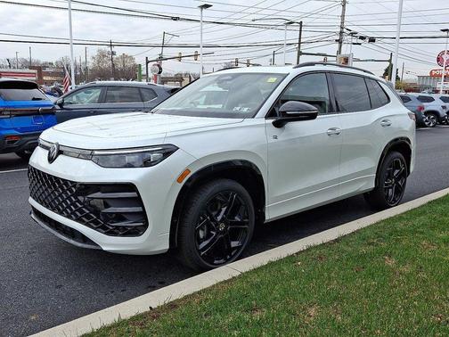 2026 Volkswagen Tiguan 2.0T SE R-Line Black 4MOTION