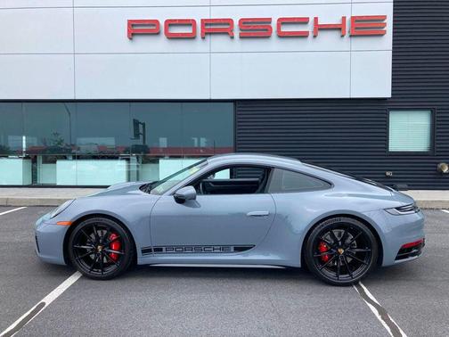 2024 Porsche 911 Carrera S