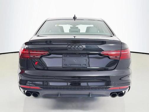 Mythos Black Metallic 2023 Audi S4 Premium Plus TFSI quattro Tiptronic