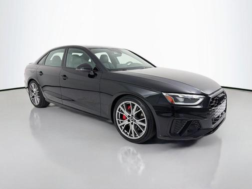 Mythos Black Metallic 2023 Audi S4 Premium Plus TFSI quattro Tiptronic