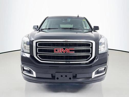Onyx Black 2017 GMC Yukon SLT