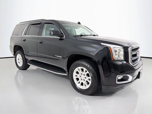 Onyx Black 2017 GMC Yukon SLT