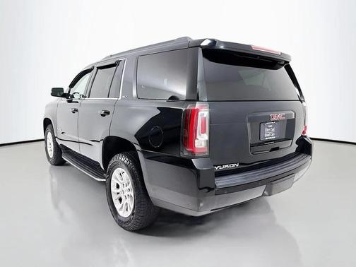 Onyx Black 2017 GMC Yukon SLT