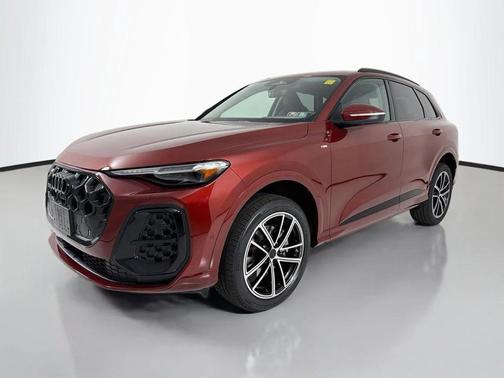 Grenadine Red Metallic 2026 Audi Q5 Premium Plus TFSI quattro S tronic