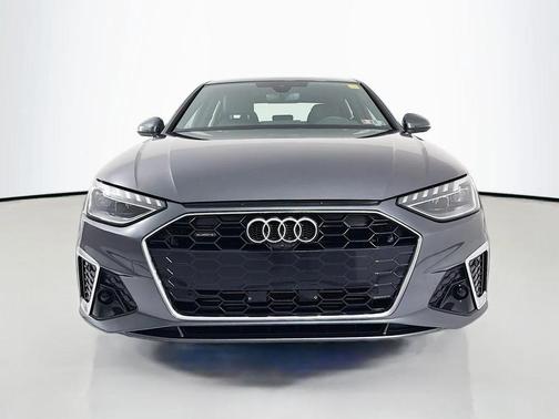 2022 Audi A4 45 S line Premium Plus