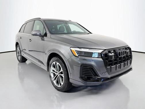 2026 Audi Q7 45 Premium