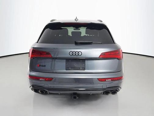 Daytona Gray Pearl Effect 2024 Audi SQ5 3.0T Prestige