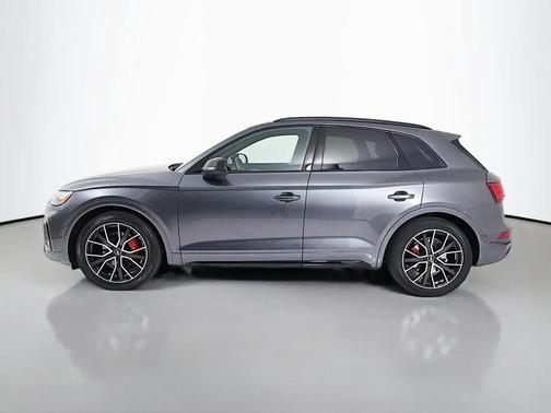 Daytona Gray Pearl Effect 2024 Audi SQ5 3.0T Prestige