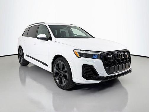 2025 Audi Q7 55 Premium Plus