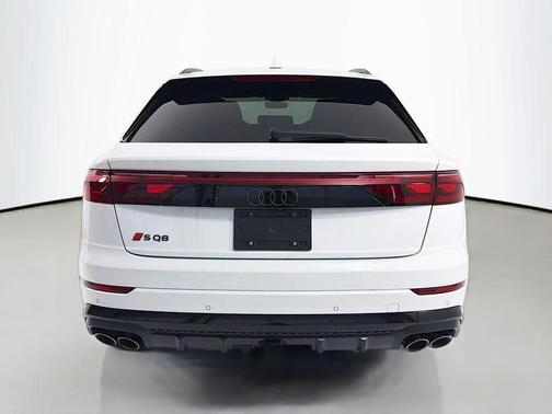 Glacier White Metallic 2026 Audi SQ8 4.0T Prestige