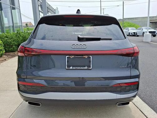 2025 Audi Q5 Premium Plus