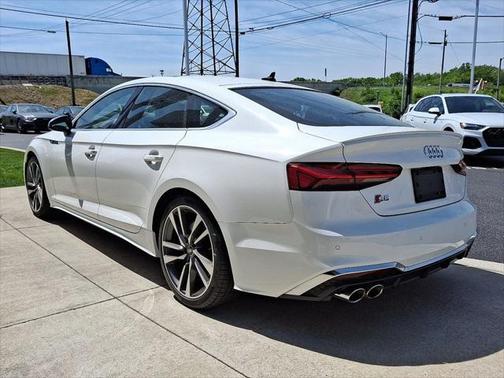 2022 Audi S5 Premium Plus TFSI quattro Tiptronic