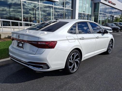 2025 Volkswagen Jetta 1.5T SEL