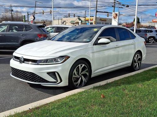 2025 Volkswagen Jetta 1.5T SEL