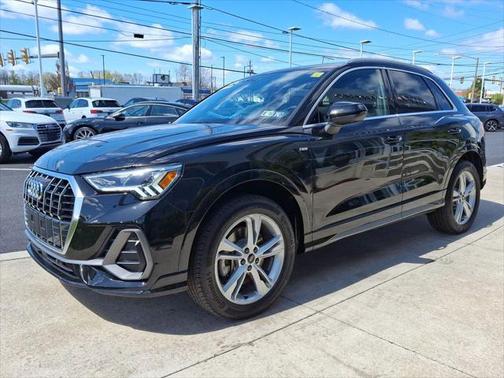 2024 Audi Q3 45 S line Premium Plus