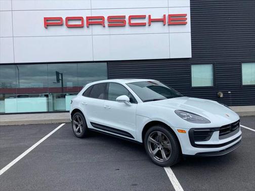 2024 Porsche Macan Base