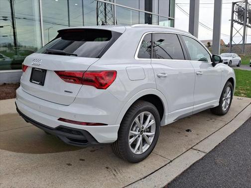 2025 Audi Q3 45 S line Premium Plus