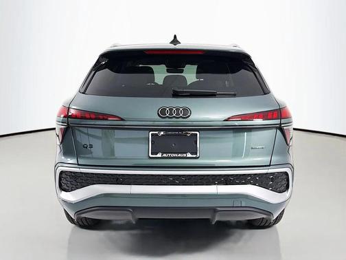 Sage Green Metallic 2026 Audi Q3 TFSI quattro S tronic