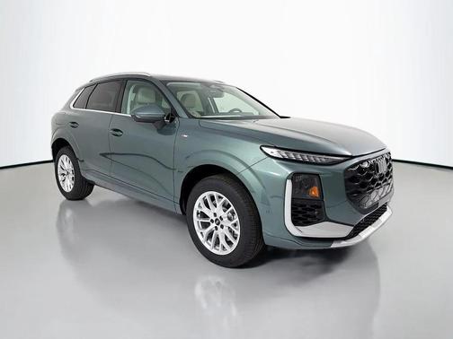 Sage Green Metallic 2026 Audi Q3 TFSI quattro S tronic