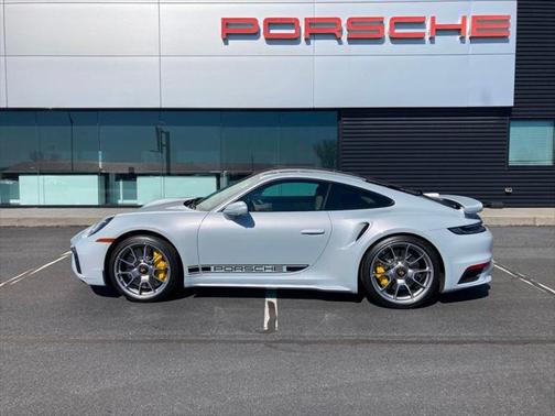 2024 Porsche 911 Turbo S