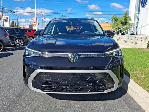 2025 Volkswagen Taos 1.5T SEL