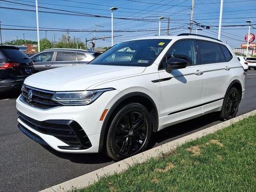 2022 Volkswagen Tiguan 2.0T SE R-Line Black 4MOTION