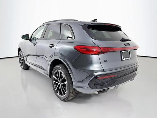 Daytona Gray Metallic 2026 Audi Q5 Premium Plus TFSI quattro S tronic