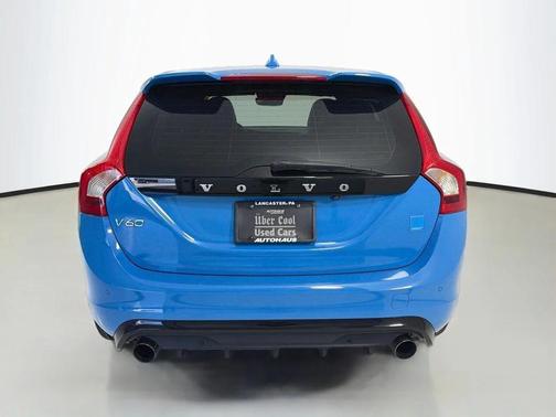 Rebel Blue 2018 Volvo V60 Polestar