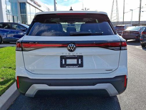 2026 Volkswagen Tiguan 2.0T SE 4MOTION