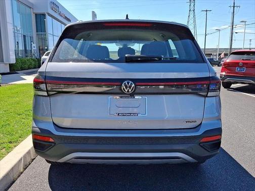 2025 Volkswagen Taos 1.5T S
