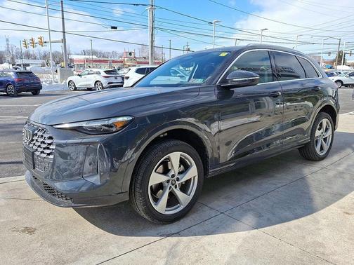 2025 Audi Q5 Premium Plus TFSI quattro S tronic