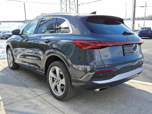 2025 Audi Q5 Premium Plus TFSI quattro S tronic