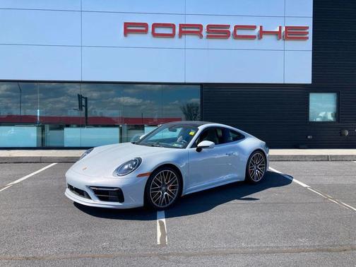 2024 Porsche 911 Carrera 4S