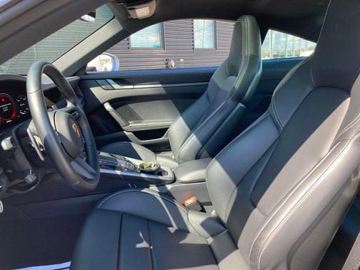 2024 Porsche 911 Carrera 4S