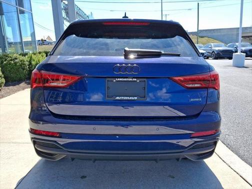 2025 Audi Q3 Premium 45 TFSI S line quattro Tiptronic