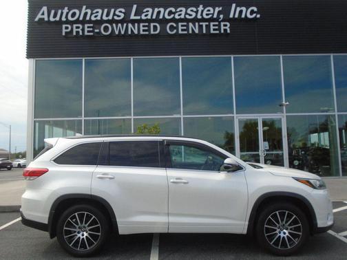 2018 Toyota Highlander SE