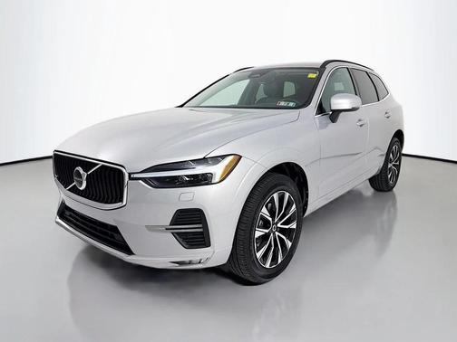 Silver Dawn Metallic 2023 Volvo XC60 B5 Core