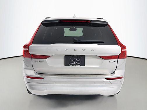Silver Dawn Metallic 2023 Volvo XC60 B5 Core