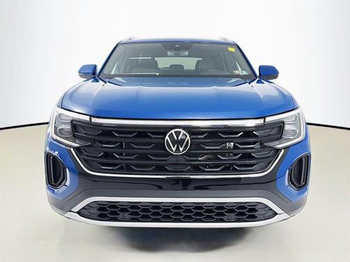 Mountain Lake Blue Metallic 2026 Volkswagen Atlas Cross Sport 2.0T SE