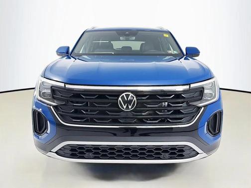 Mountain Lake Blue Metallic 2026 Volkswagen Atlas Cross Sport 2.0T SE