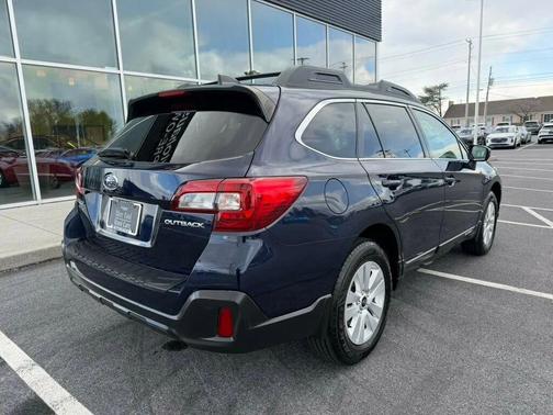 2018 Subaru Outback 2.5i Premium