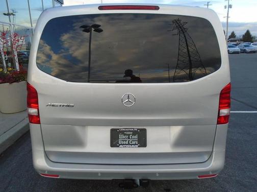 2018 Mercedes-Benz Metris Base